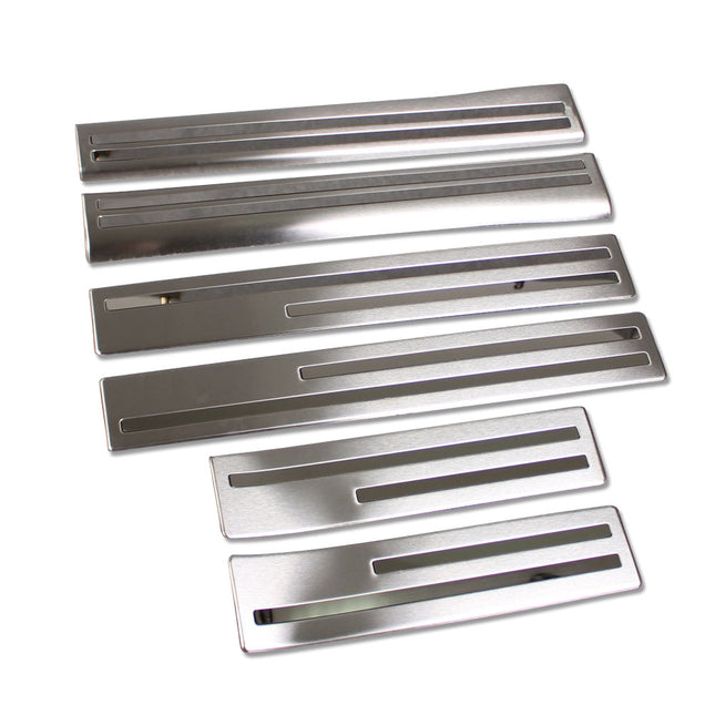 三菱 エクリプスクロス 専用 内装 ステンレスステップ ガーニッシュ サイドステップガーニッシュMitsubishi Eclipse Cross 専用 設計