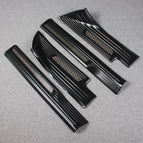 炭素繊維黒色仕様